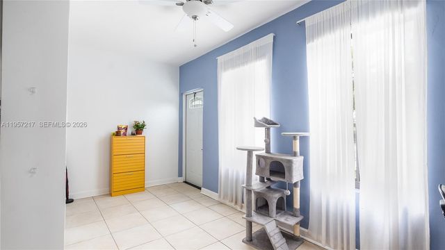 491 NW 108th Ter, Miami, FL 33168