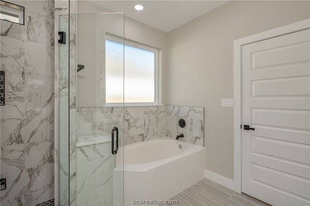 2908 Goldberg, Bryan, TX 77808