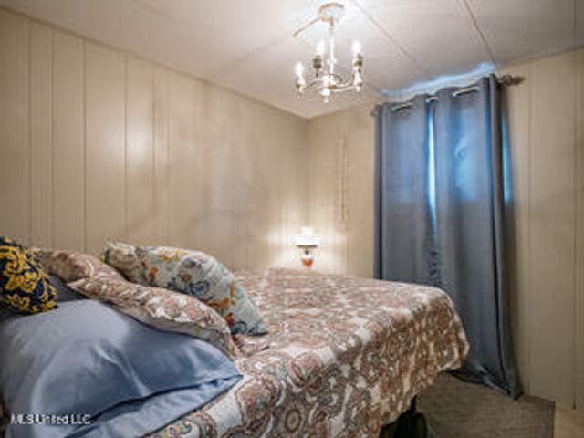 352 Coles Point Road, Batesville, MS 38606