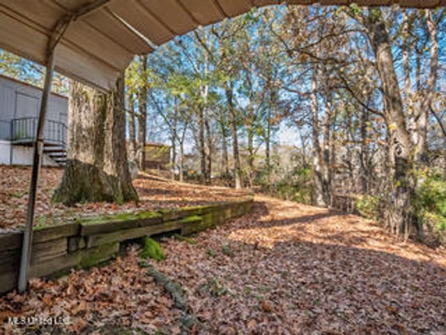 352 Coles Point Road, Batesville, MS 38606