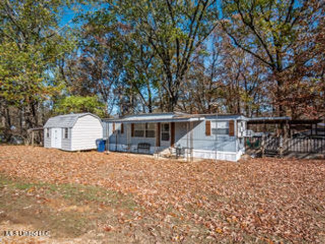 352 Coles Point Road, Batesville, MS 38606