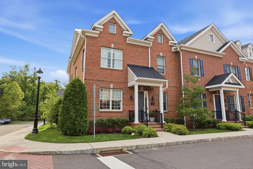 80 CREEKVIEW LN, YARDLEY, PA 19067 — photo 2