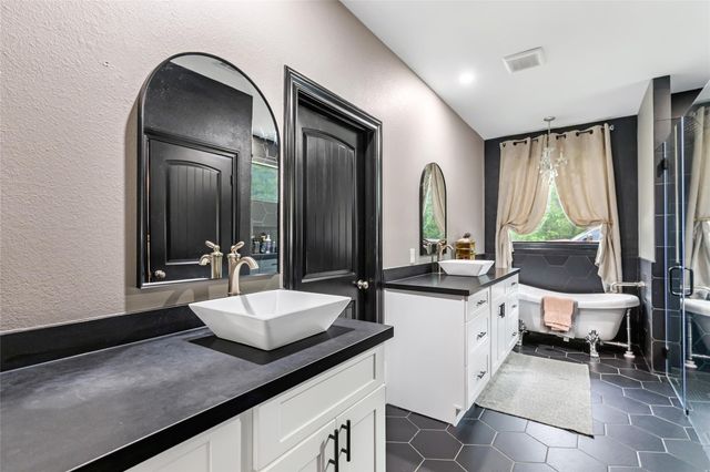 109 County Road 6324 A, Dayton, TX 77535