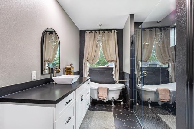 109 County Road 6324 A, Dayton, TX 77535