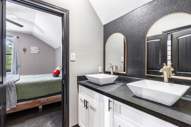 109 County Road 6324 A, Dayton, TX 77535