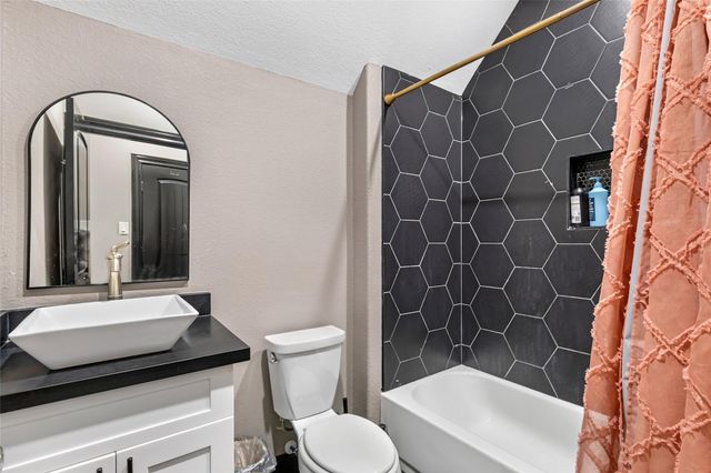 109 County Road 6324 A, Dayton, TX 77535