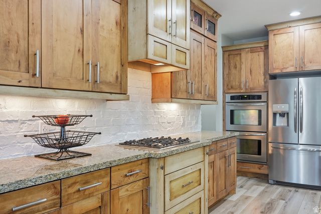 5808 W WOODSHIRE LN, Highland, UT 84003
