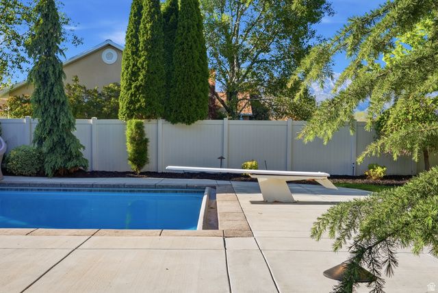 5808 W WOODSHIRE LN, Highland, UT 84003