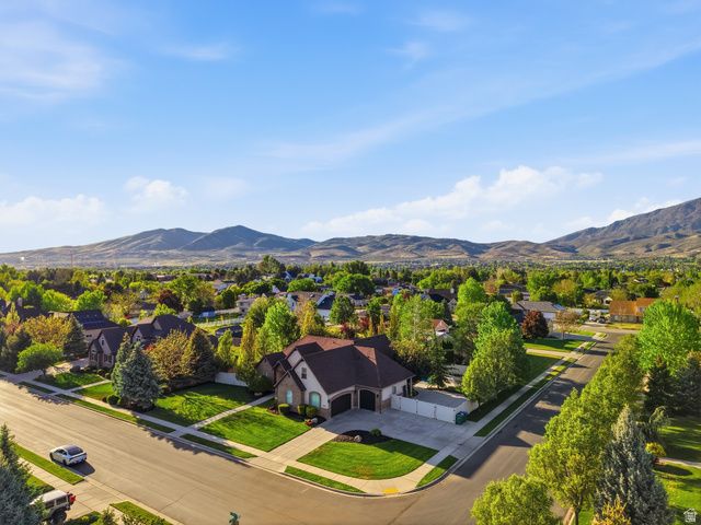 5808 W WOODSHIRE LN, Highland, UT 84003