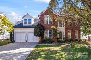 4329 Beauvista Drive, Charlotte, NC 28269