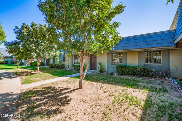 2030 W HIGHLAND Avenue, Phoenix, AZ 85015