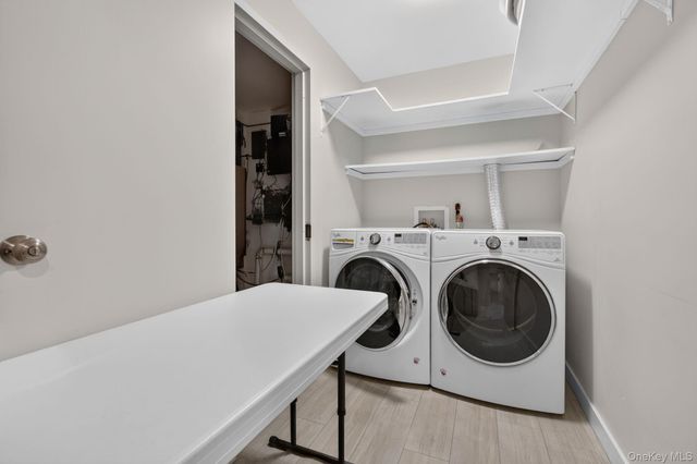262 W End Avenue, Brooklyn, NY 11235