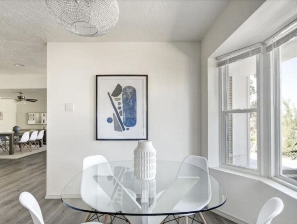 Image 10 of property listing at 9620 San Gabriel Road NE, Albuquerque, NM 87111