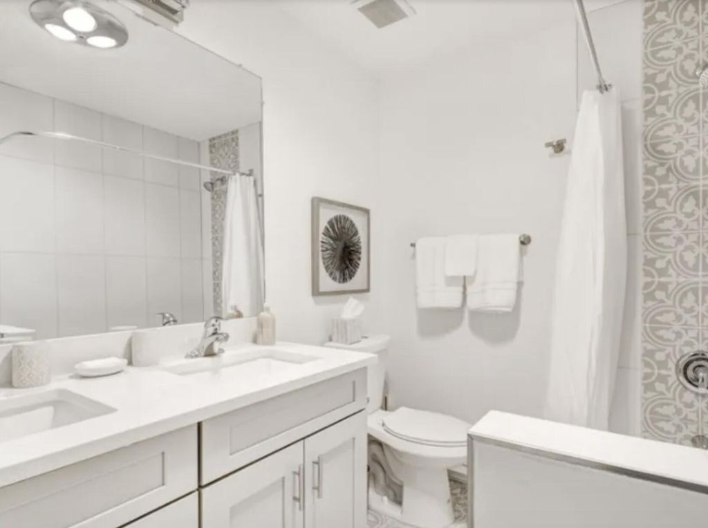 Image 13 of property listing at 9620 San Gabriel Road NE, Albuquerque, NM 87111