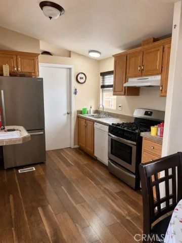 3524 E Avenue R, Palmdale, CA 93550