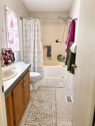3524 E Avenue R, Palmdale, CA 93550