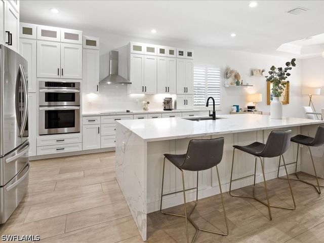 16196 Parque LN, Naples, FL 34110