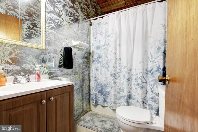 1038 MCGEARY PL, Mays Landing, NJ 08330