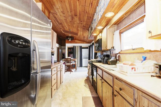 1038 MCGEARY PL, Mays Landing, NJ 08330