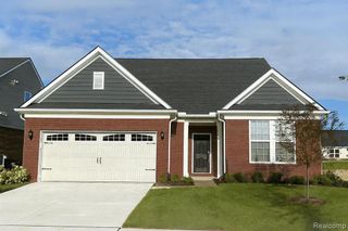 5635 Lewiston Road, Canton, MI 48188