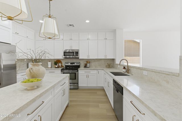 11933 N 140TH Lane, Surprise, AZ 85379