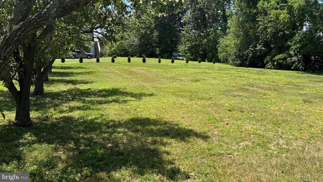 11 A S FORK LANDING, Cinnaminson, NJ 08077