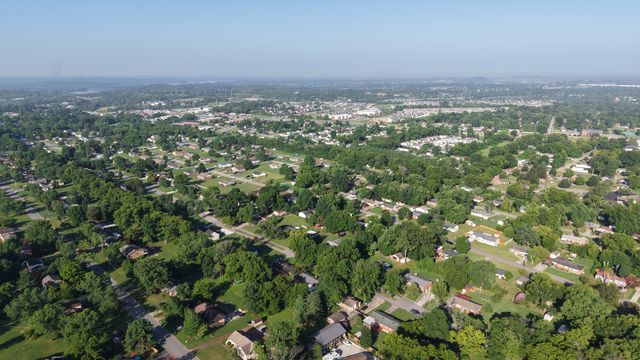 1113 Langwood Dr, Gallatin, TN 37066
