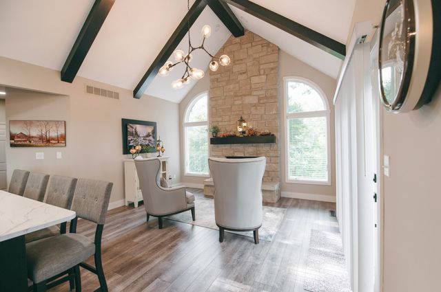 1740 W RIVER BLUFF CT, Columbia, MO 65201