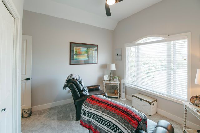 1740 W RIVER BLUFF CT, Columbia, MO 65201