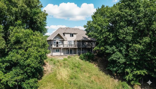 1740 W RIVER BLUFF CT, Columbia, MO 65201