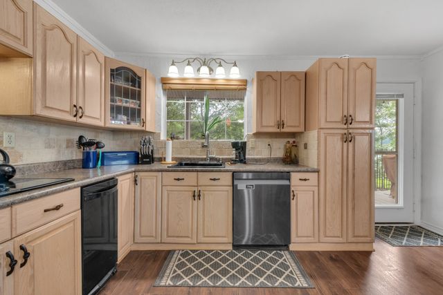 928 Pelican Drive, Winnsboro, TX 75494