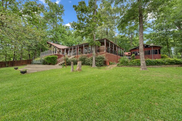 928 Pelican Drive, Winnsboro, TX 75494