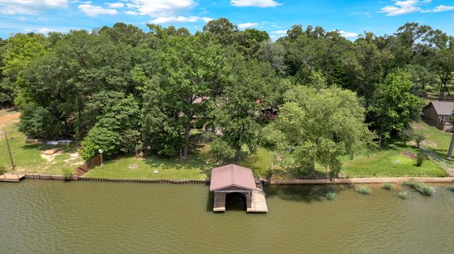 928 Pelican Drive, Winnsboro, TX 75494