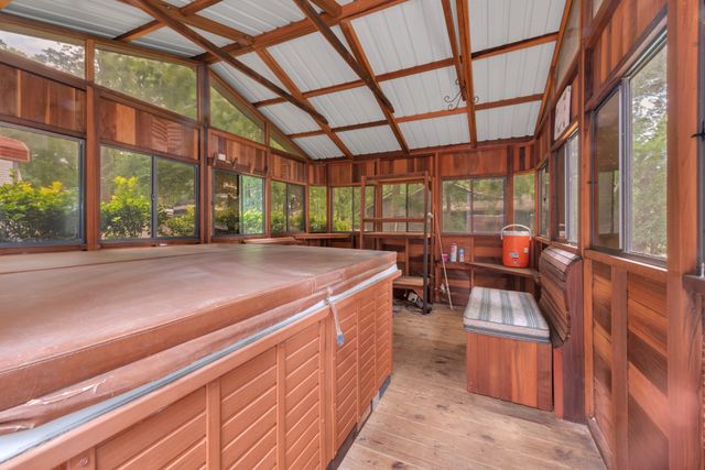 928 Pelican Drive, Winnsboro, TX 75494