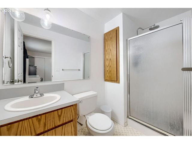 21645 Sw LOIS St, Beaverton, OR 97003