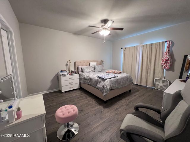 422 Starlight Drive, Lafayette, LA 70501