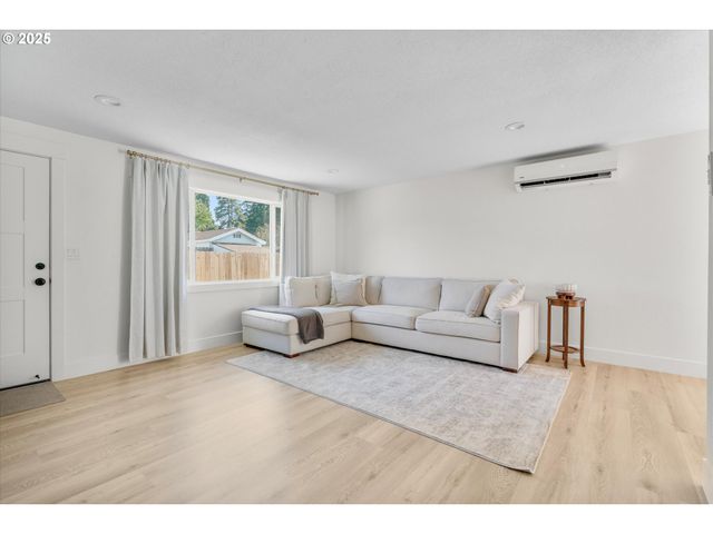 3710 N St, Vancouver, WA 98663