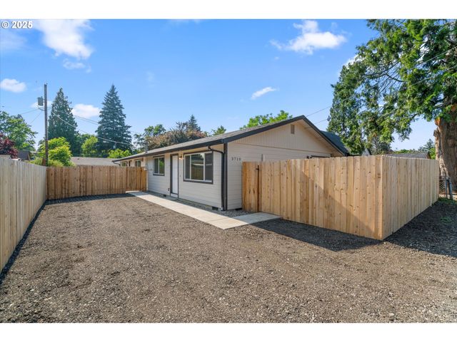 3710 N St, Vancouver, WA 98663