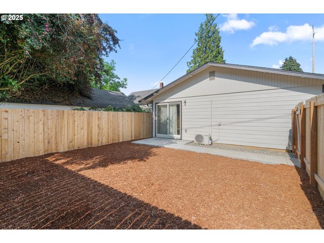 3710 N St, Vancouver, WA 98663