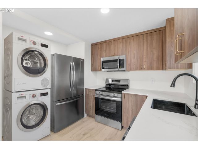 3710 N St, Vancouver, WA 98663