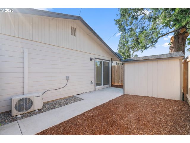 3710 N St, Vancouver, WA 98663