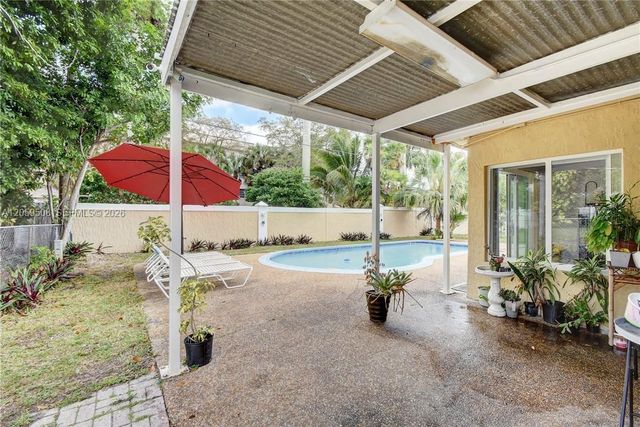2330 NW 81st Ave, Sunrise, FL 33322