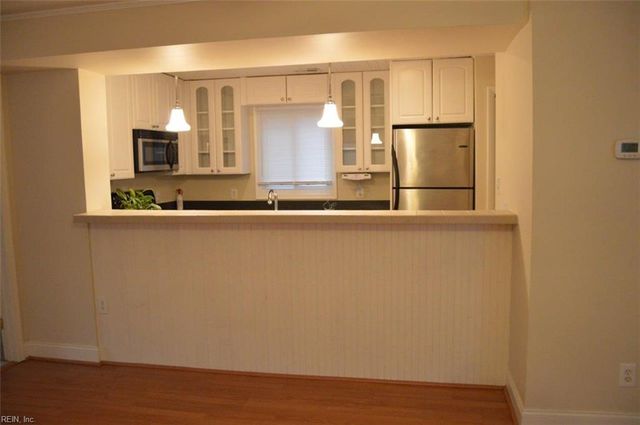 2316 Starfish Rd Apt 101, Virginia Beach, VA 23451