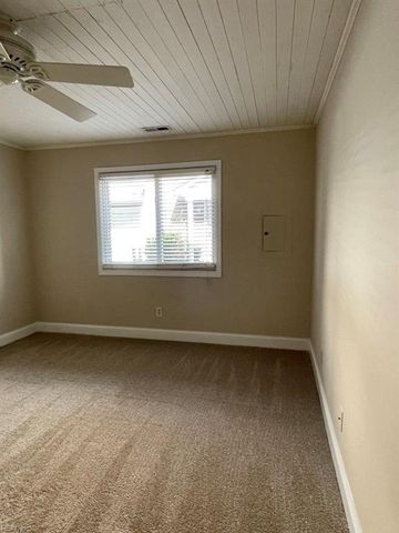 2316 Starfish Rd Apt 101, Virginia Beach, VA 23451