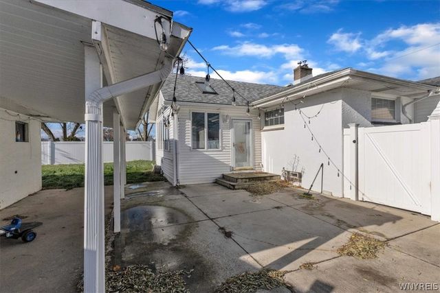 2965 Jerauld Avenue, Niagara Falls, NY 14305