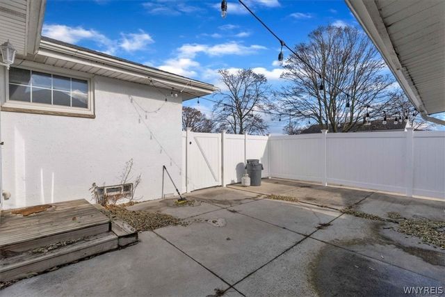 2965 Jerauld Avenue, Niagara Falls, NY 14305