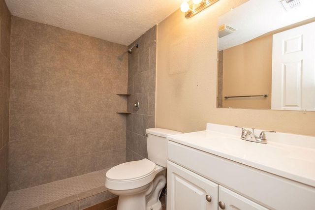 15919 Golf Club Drive 216, Crosby, TX 77532