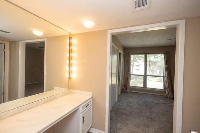 15919 Golf Club Drive 216, Crosby, TX 77532