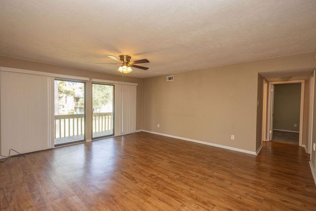 15919 Golf Club Drive 216, Crosby, TX 77532