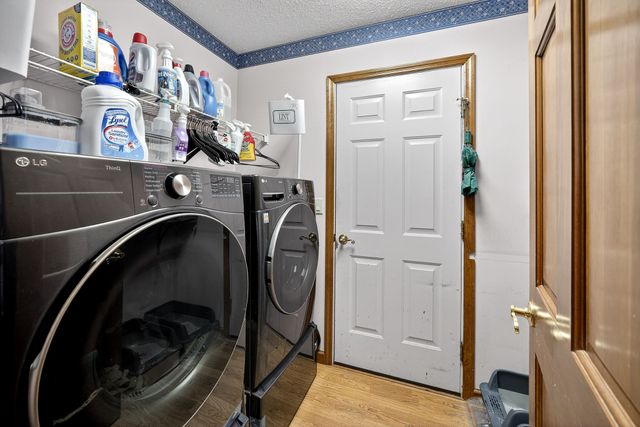 213 Lakeside Dr, Crossville, TN 38558